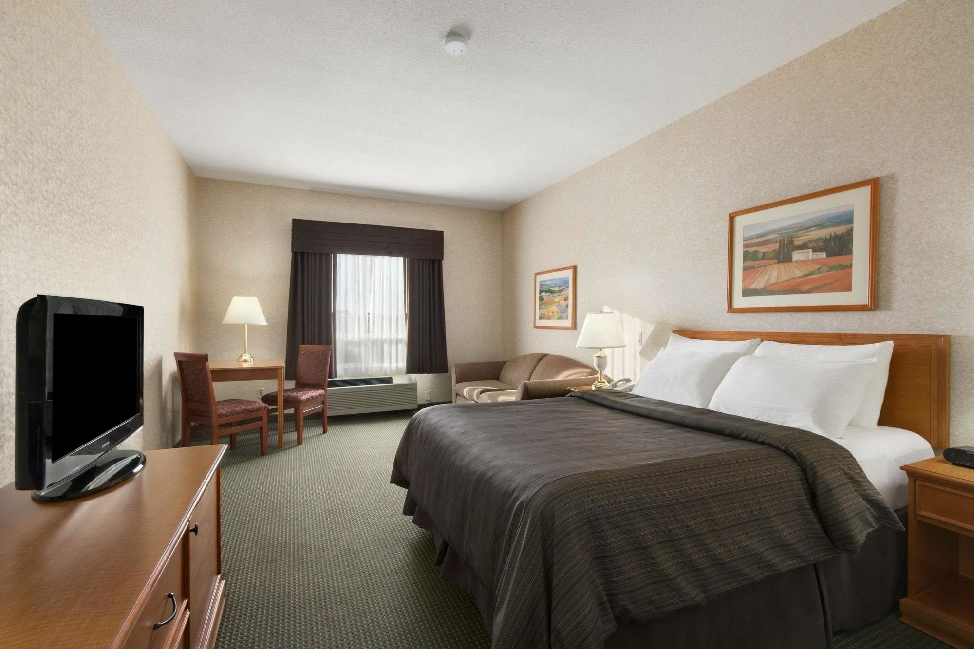 Days Inn By Wyndham Saskatoon Exterior foto